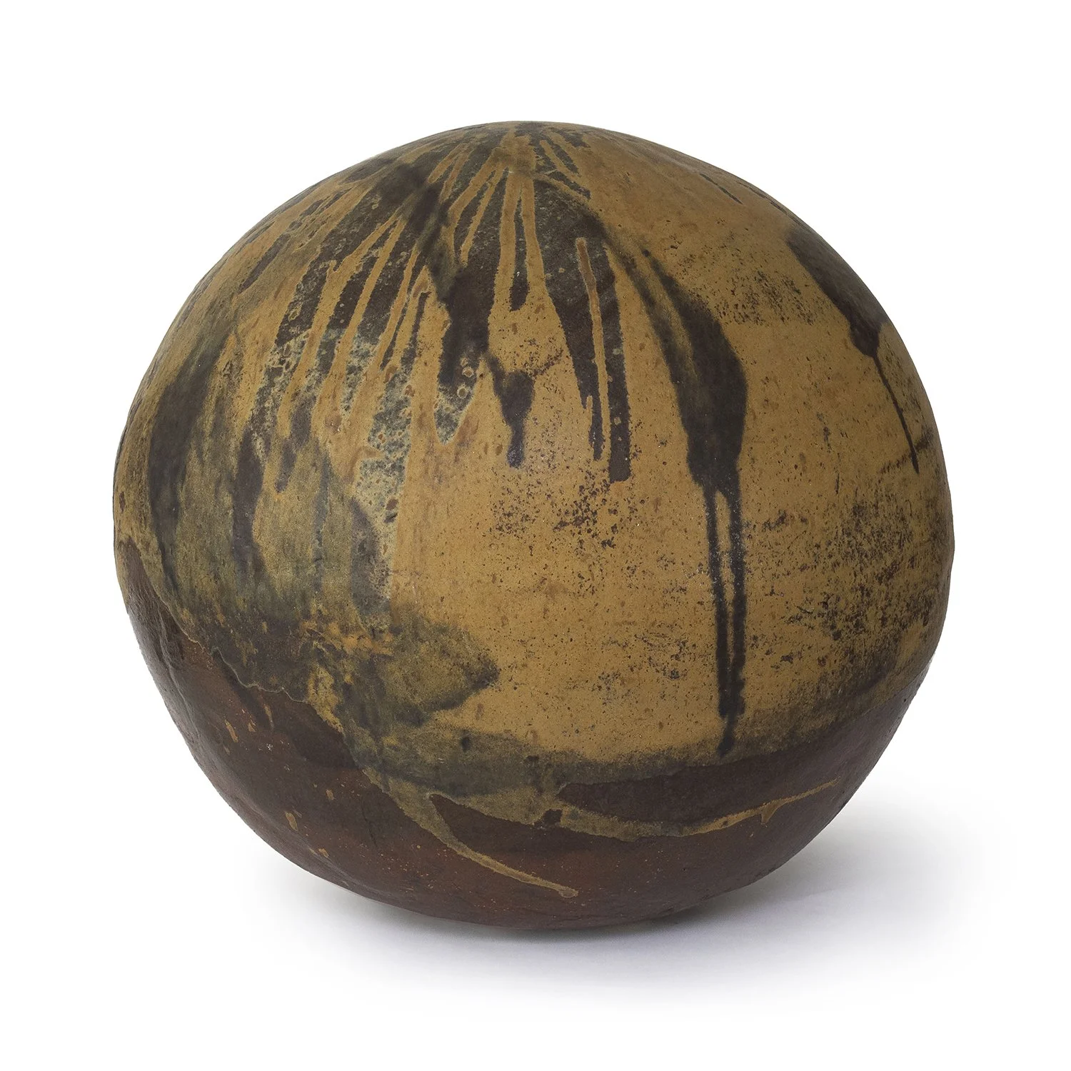 NP5084_Takaezu_Large Moon Ball_LK_Nevica_05_web.jpg