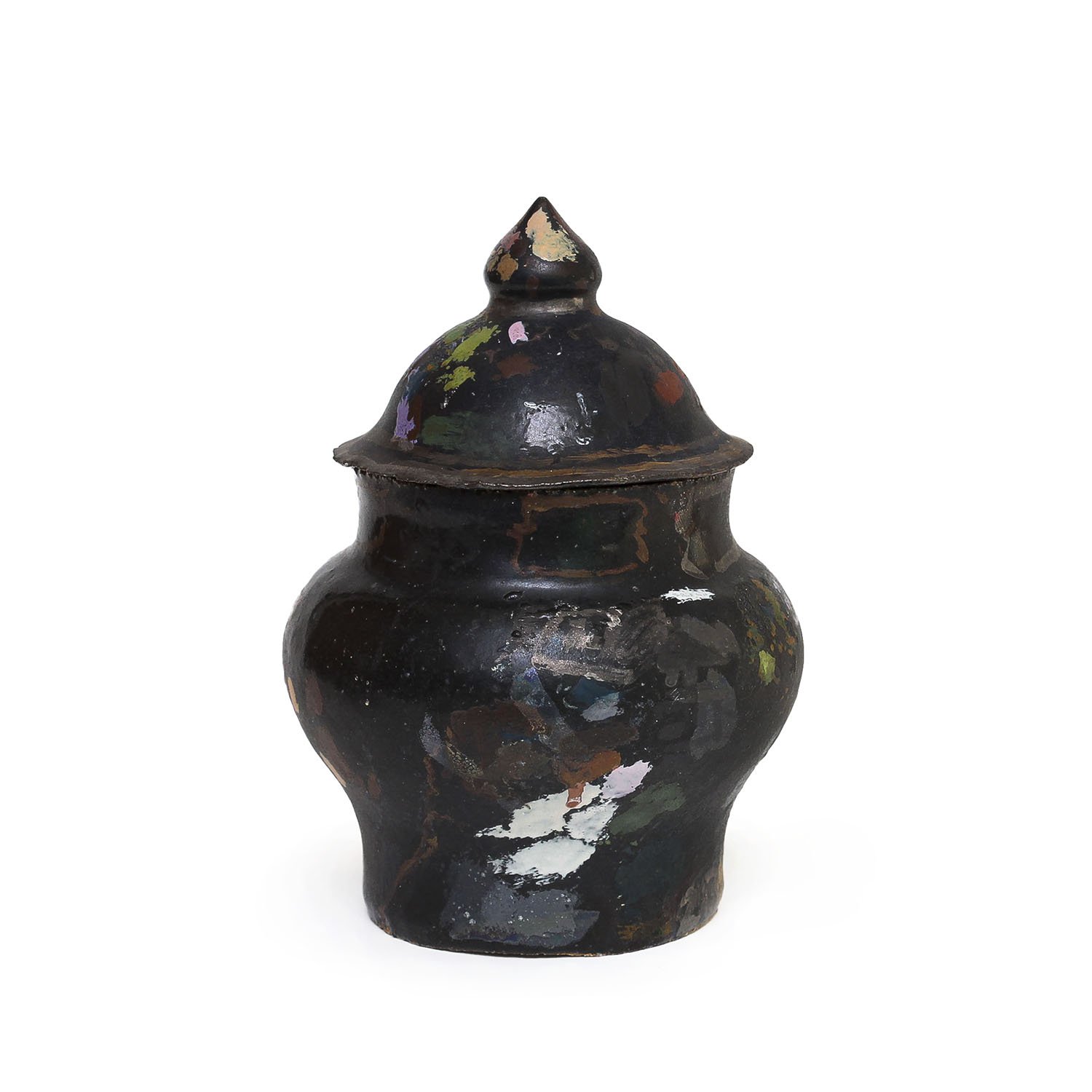 NP5903_Frimkess_Black Ginger Jar_JLNevica_2026_05_web.jpg