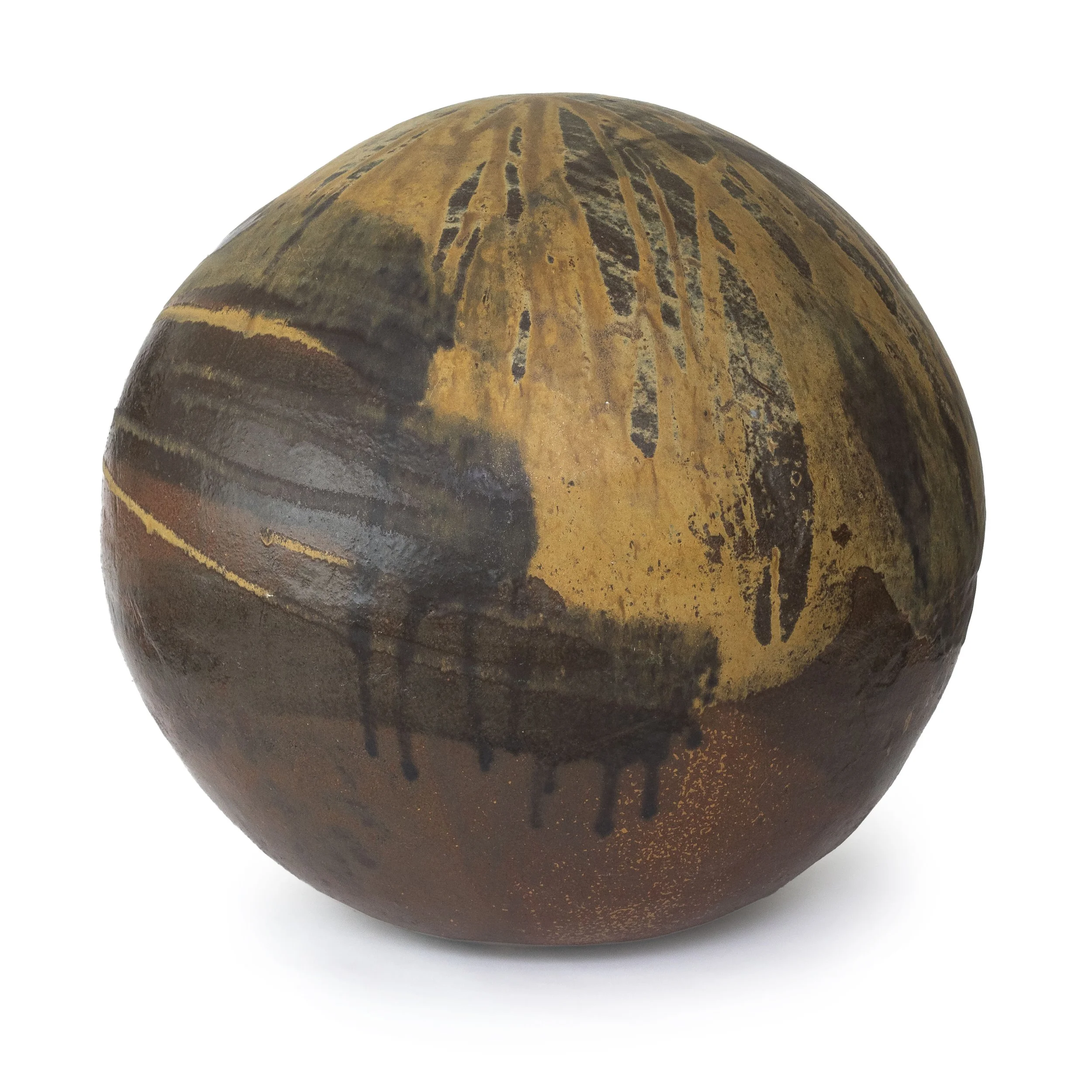 NP5084_Takaezu_Large Moon Ball_LK_Nevica_10_web.jpg