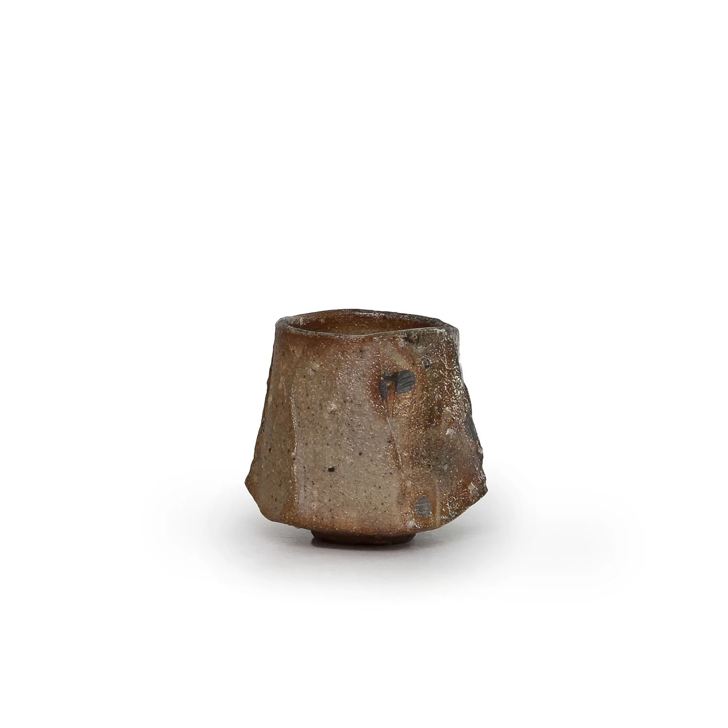 NP5499_Sataki_WF Yunomi_NT_B5_Nevica_2025_02_web.jpg