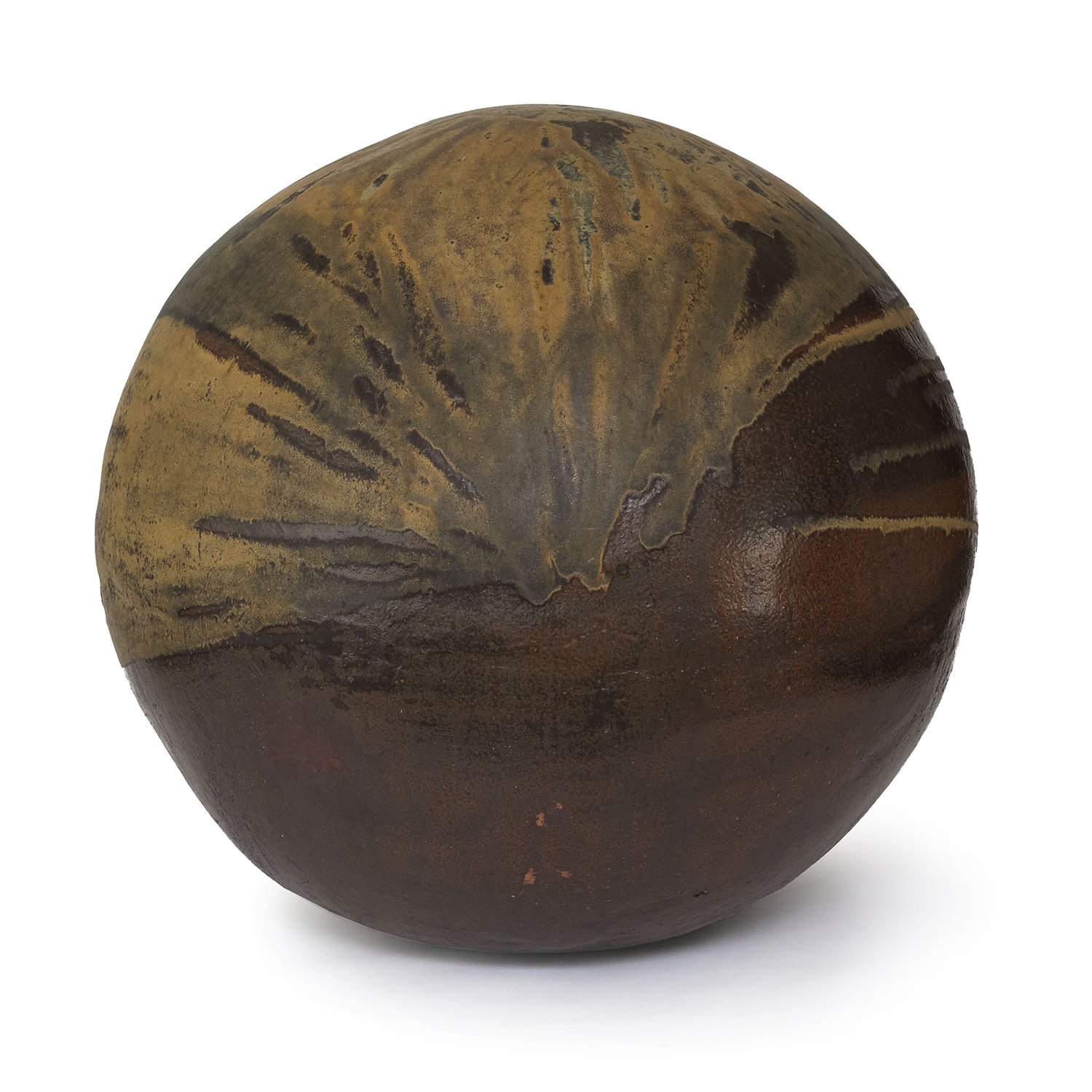 NP5084_Takaezu_Large Moon Ball_LK_Nevica_07_web.jpg