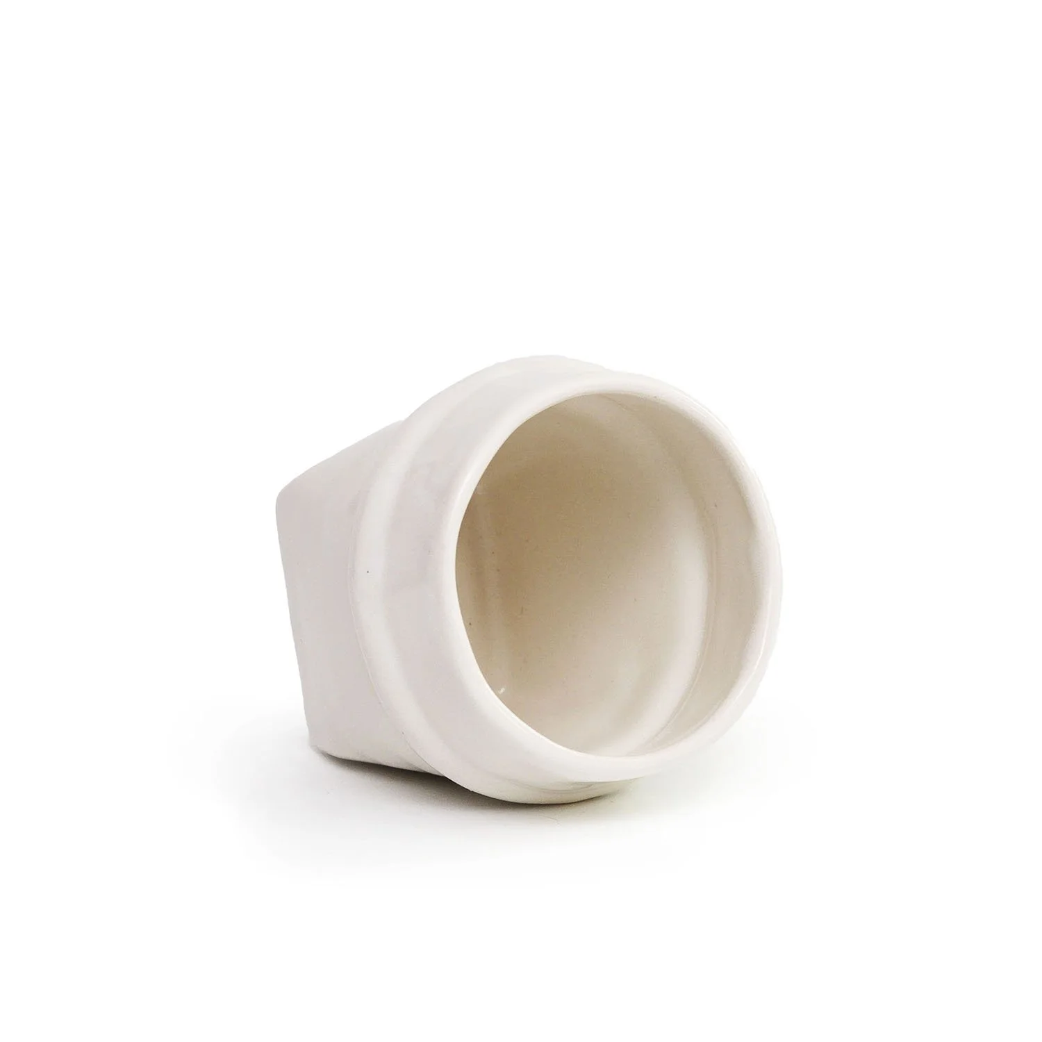 NP5848_Blunk_1st Edition, White Vessel_JL_ Nevica_2026_04_web.jpg