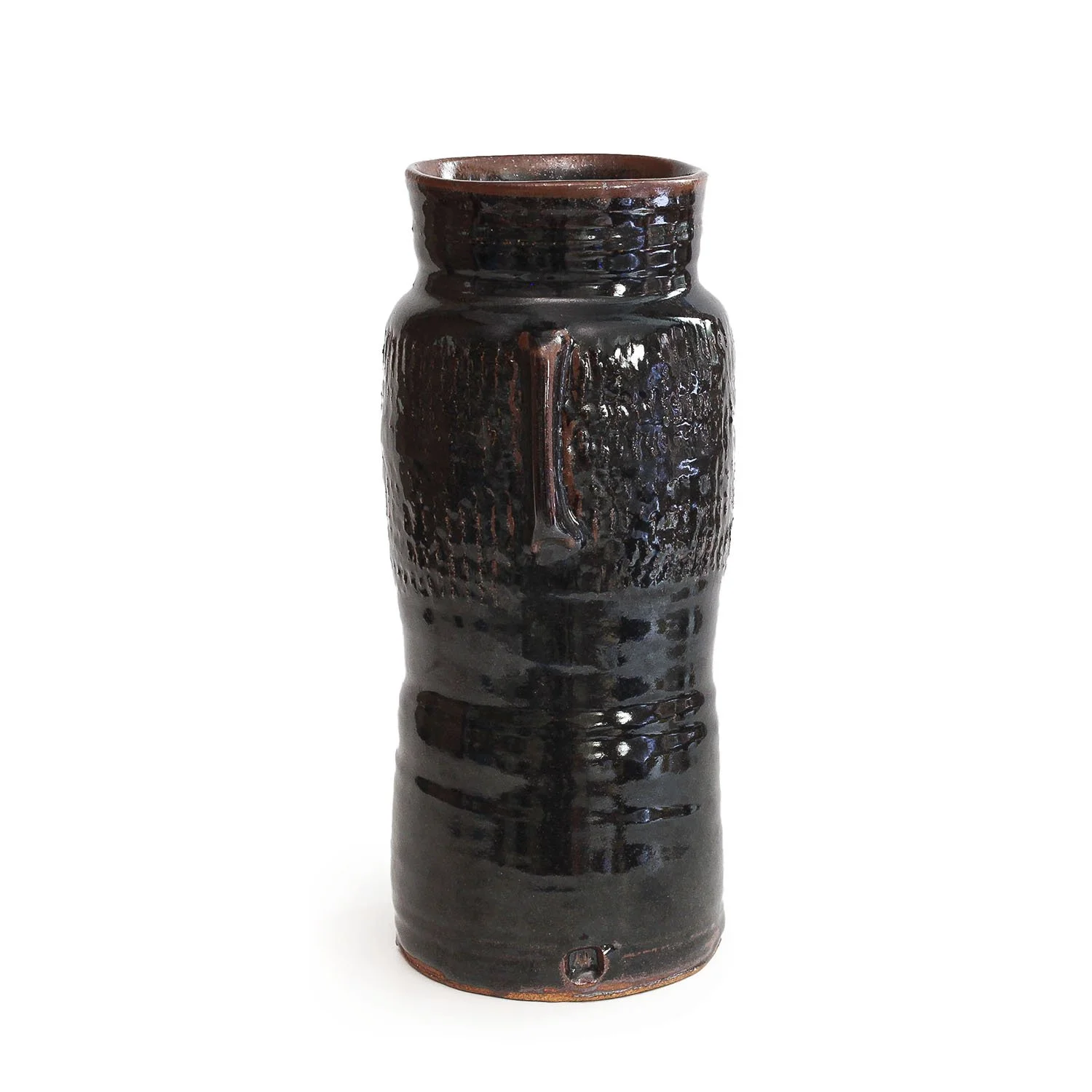 NP5989_MacKenzie_Large Tenmoku Vase_WM36_Box 4_CL_Nevica_2026_02_web.jpg