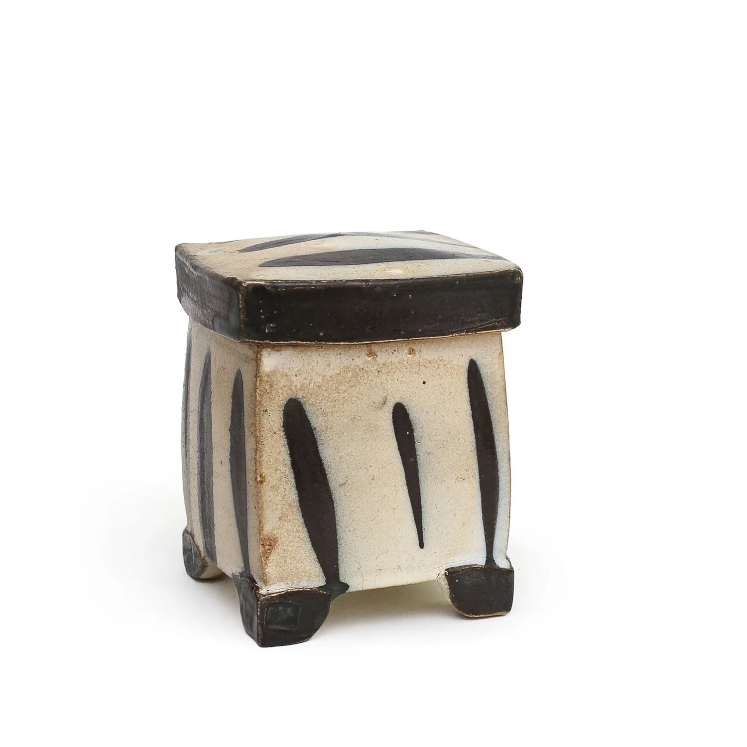 NP5956_Simon_Striped Persian Box_JT_Nevica_2026_01_web.jpg