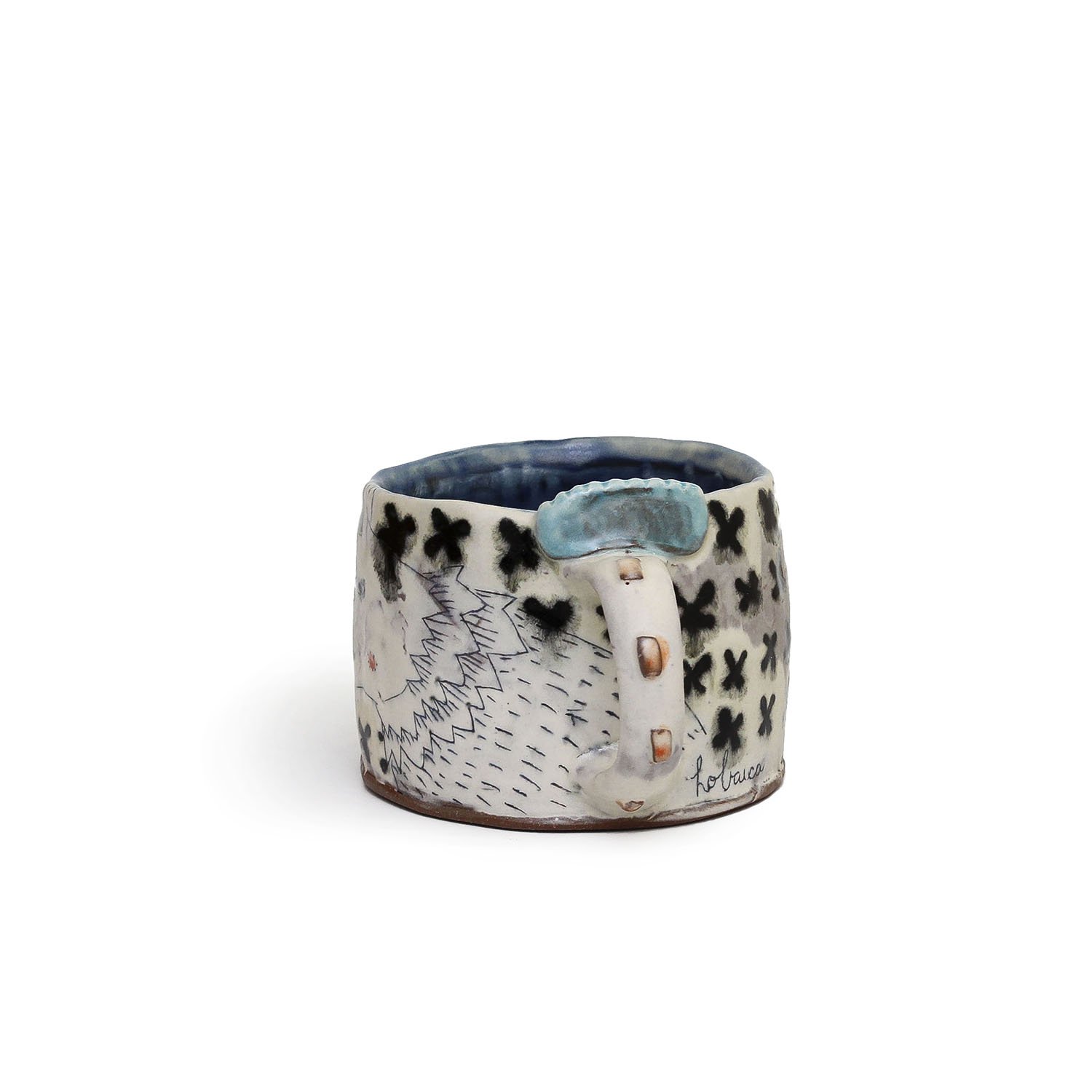 NP5948_Hobaica_Mug_CM_Nevica_2026_03_web.jpg