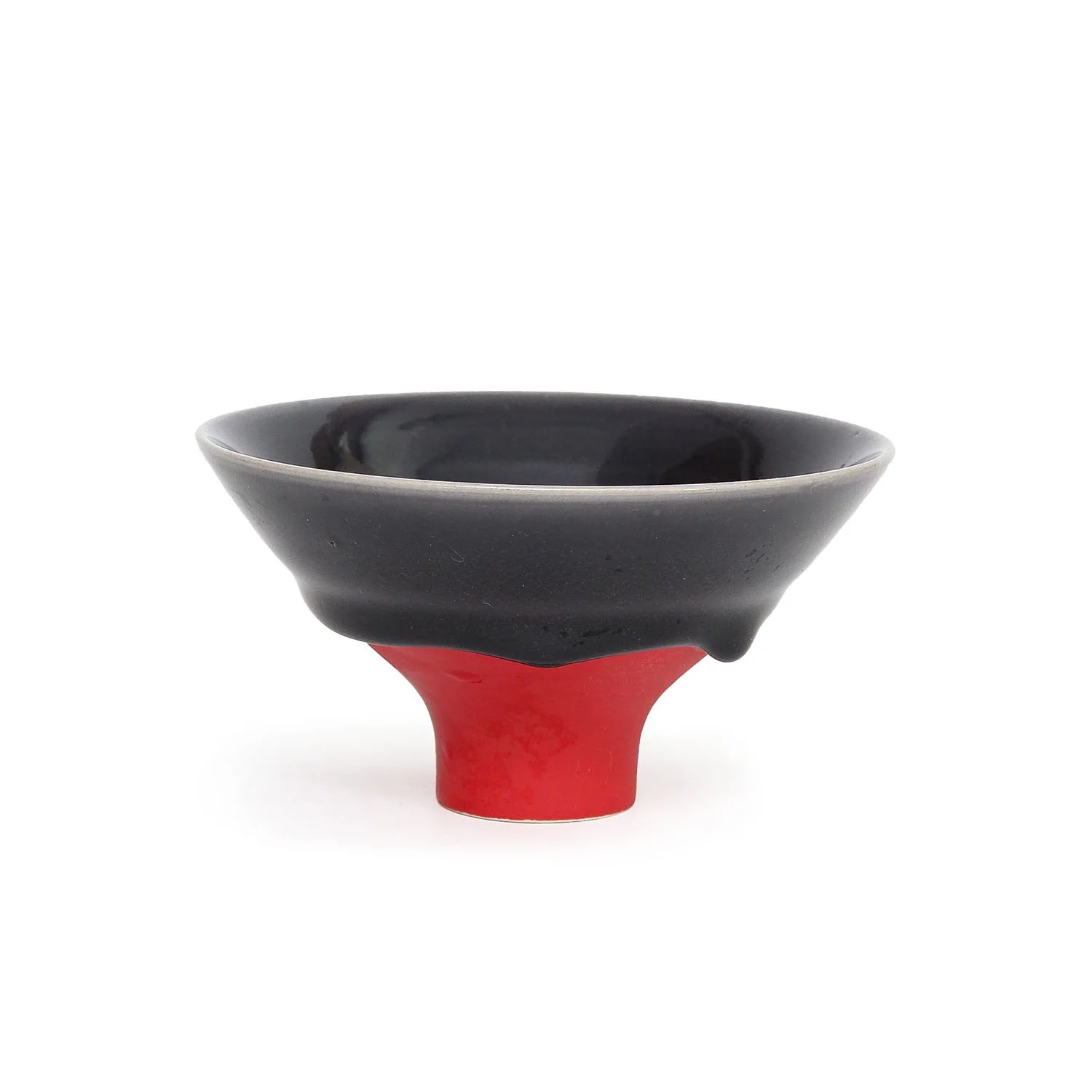 NP5861_Mercer_Black and Red Teabowl_Nevica_2026_01_web.jpg