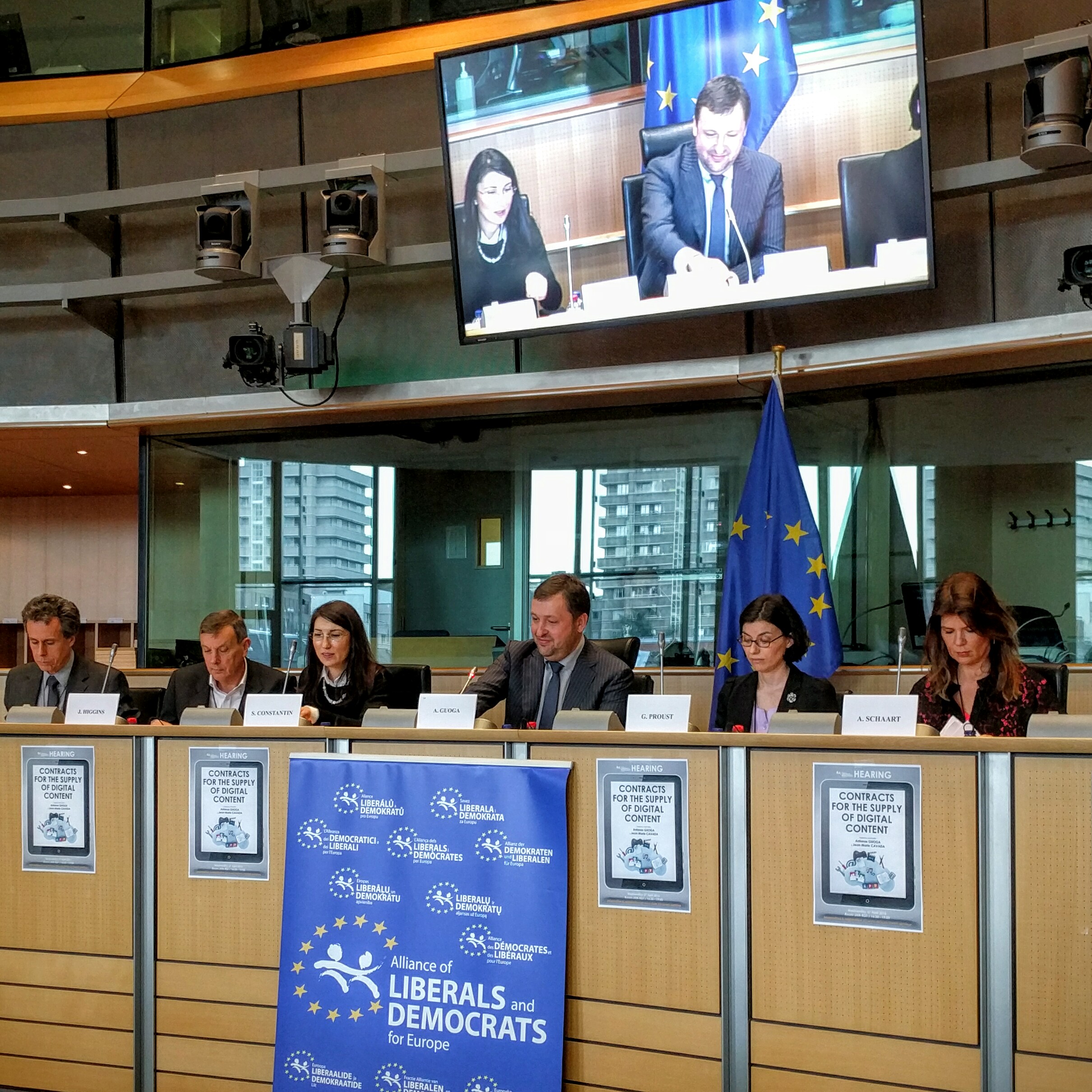 (L) to (R): Dirk Staudenmayer, Jhon Higgins, Simona Constantin, Antanas Guoga, Geraldine Proust, Afke Schaart 