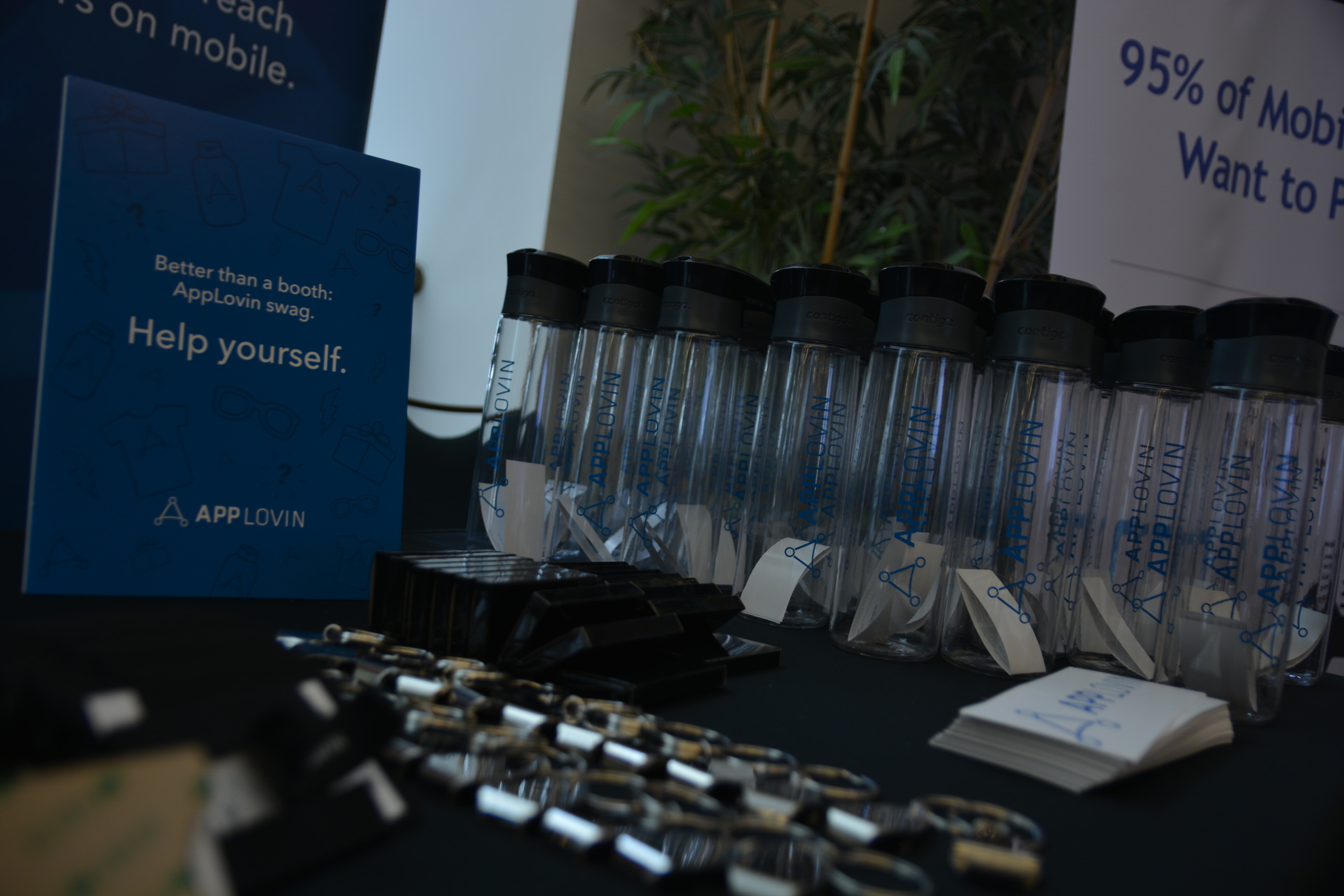 More free swag for attendees, courtesy of AppLovin