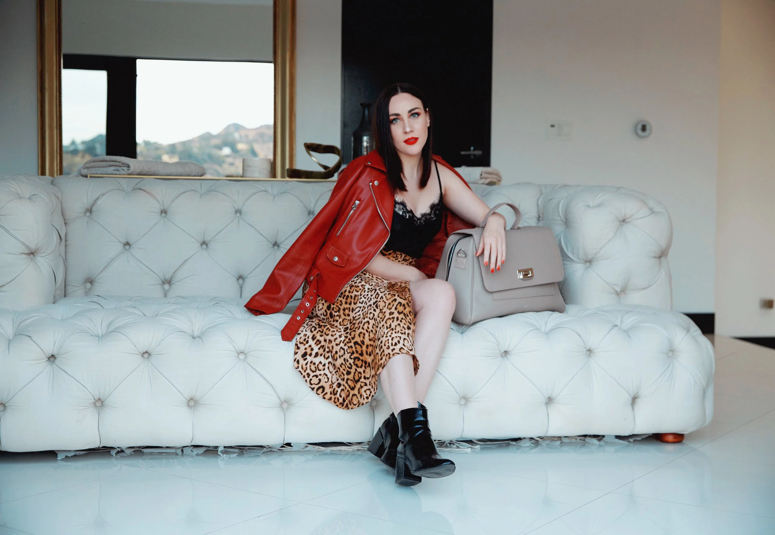 Laura Elise Barrett for Ectu (Copy)