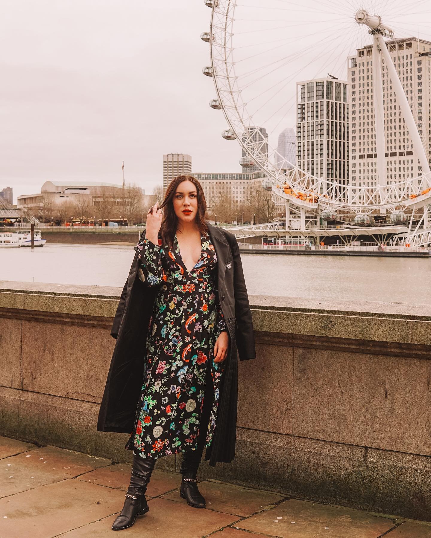 Ever wanted to borrow my clothes? I have good news for you! NOW YOU CAN! 💕🎉 If you live in the UK, all you have to do is download @byrotationofficial and you can borrow all sorts of designer pieces like this @rixo dress from myself and loads of oth