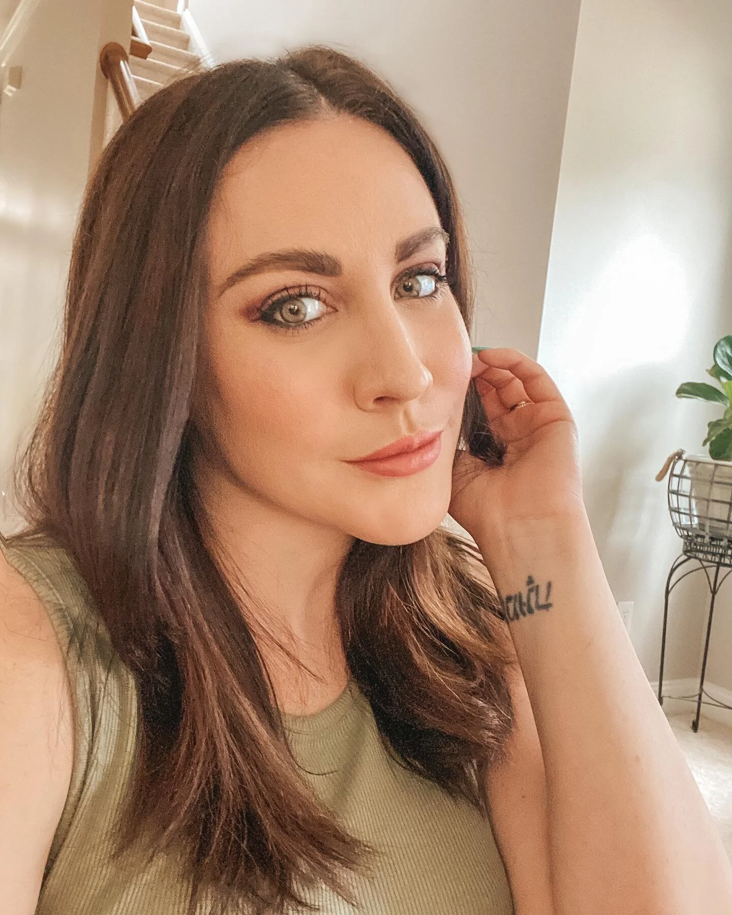 Cheers to you every day that you manage to do your hair and makeup during lockdown in a global pandemic. You&rsquo;re doing great sweetie! (Dear lord I need a hair cut)