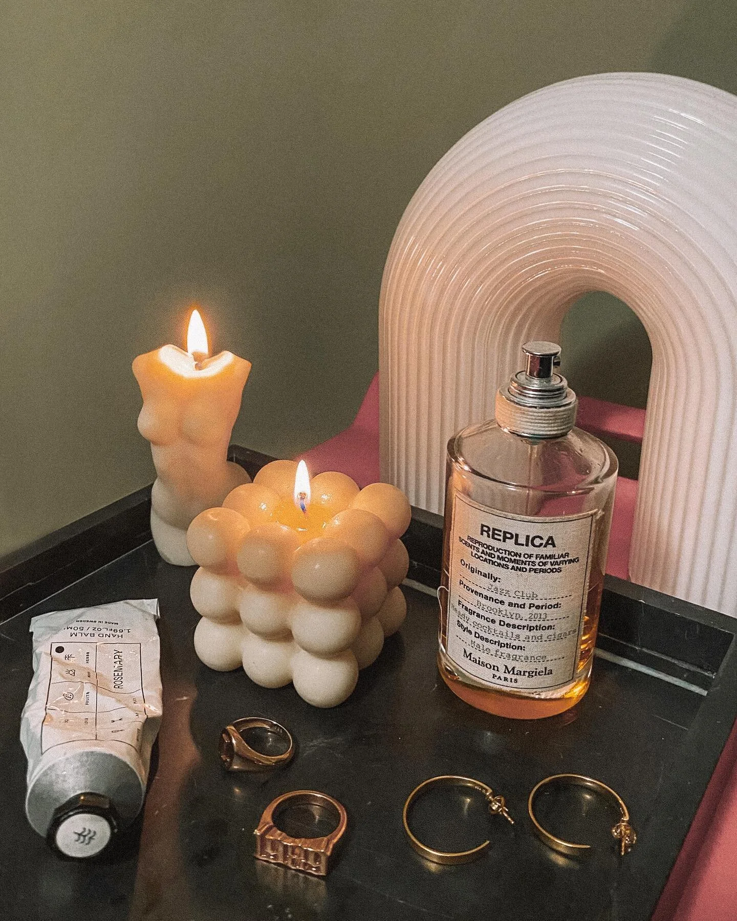 All my little favorites on my bed side table 🕯 #simplethings