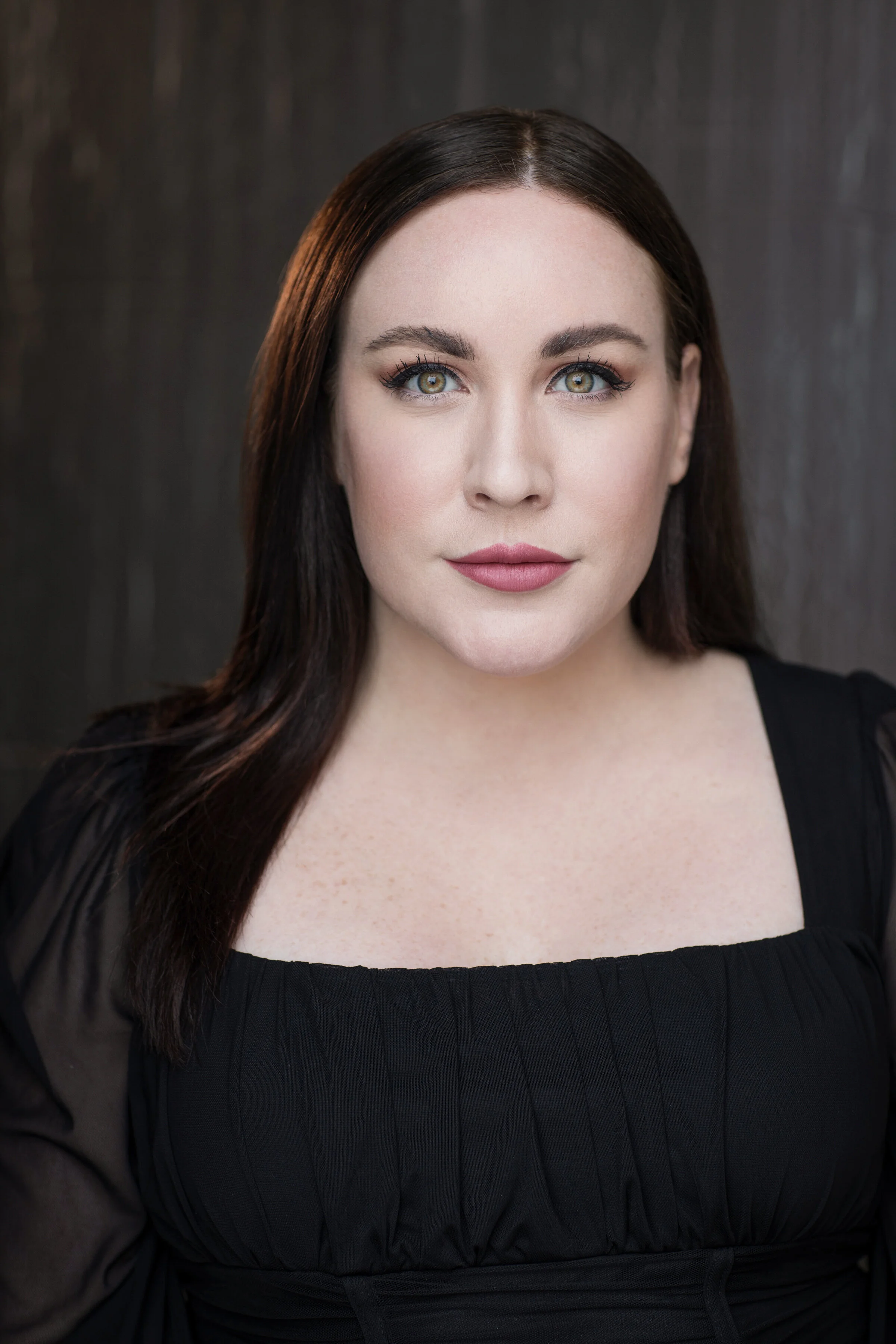 Laura Barrett Larkins Headshot