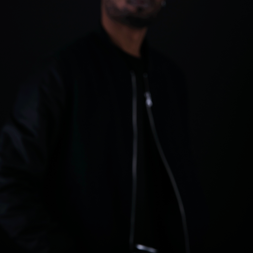 79693_Dew_BlackLabel_March_GIF1_FB_ONLYFORDOC.gif