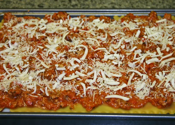 Lasagna Unbaked.jpg