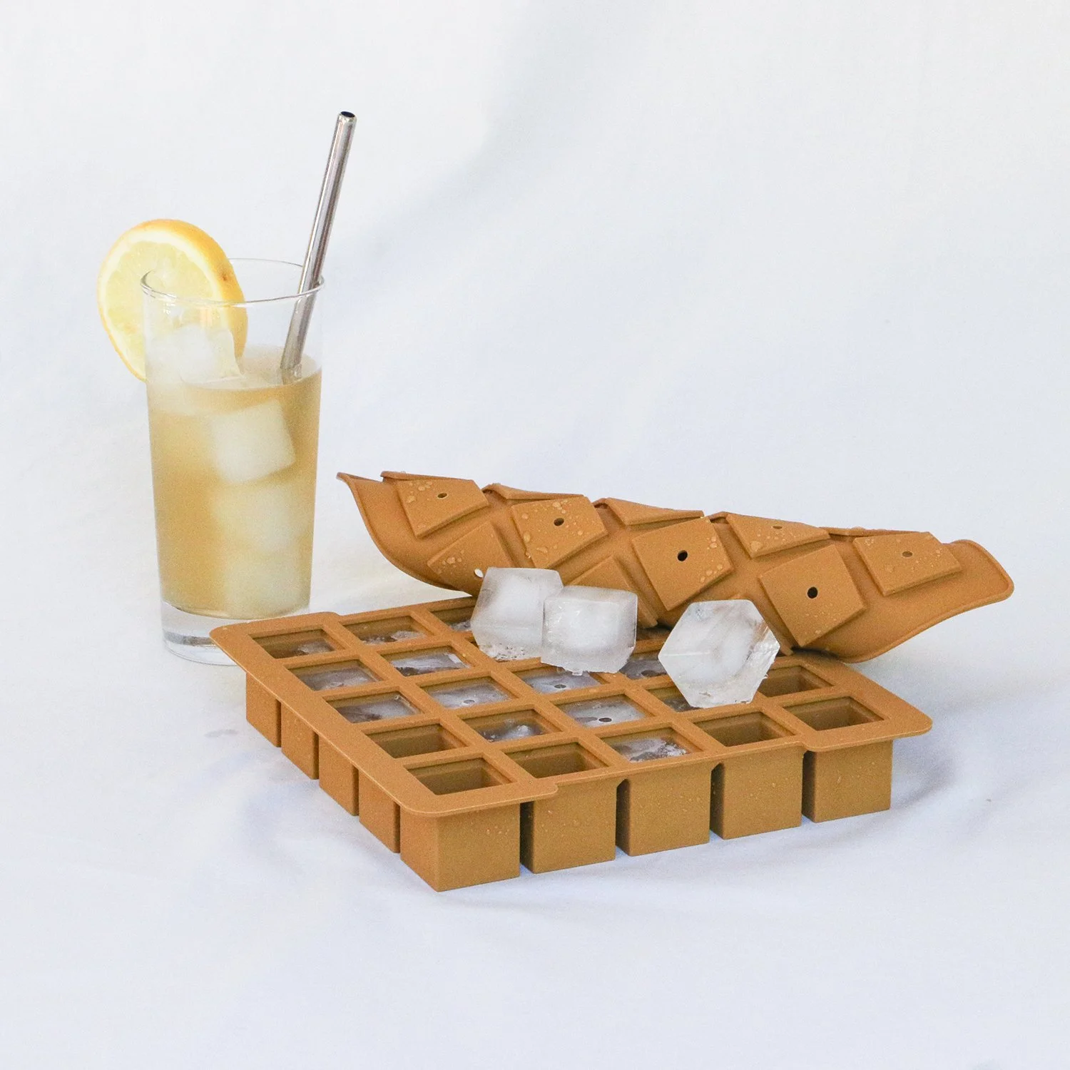 Ice Mold w: Tea.jpg