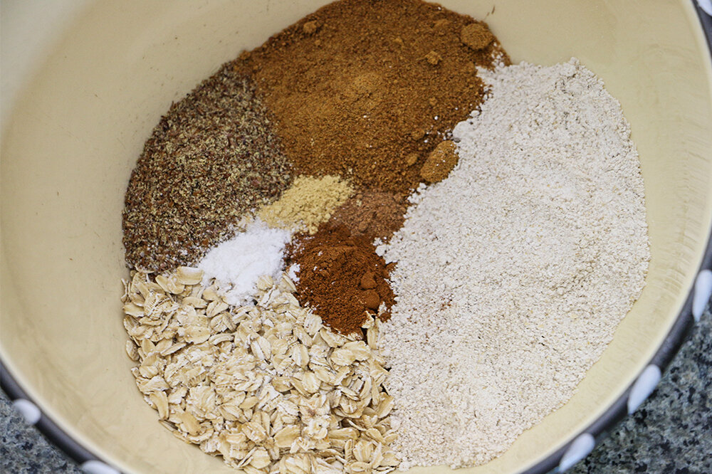 Mix ingredients with pumpkin pie spices