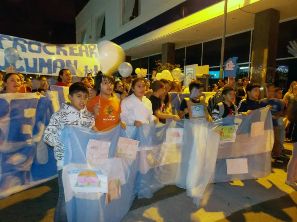 Entre el sueño y el suelo