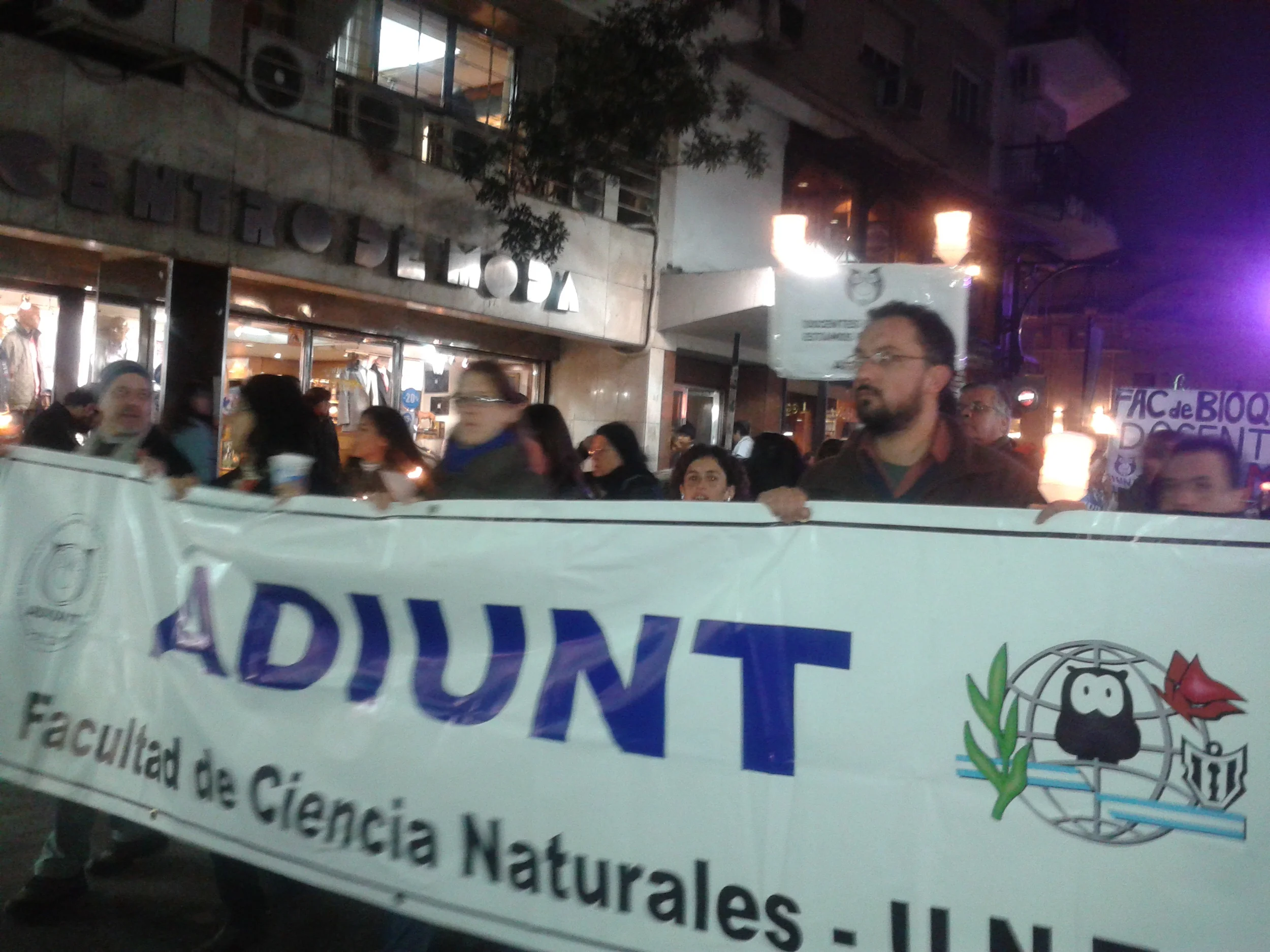 Educación que lucha por la dignidad