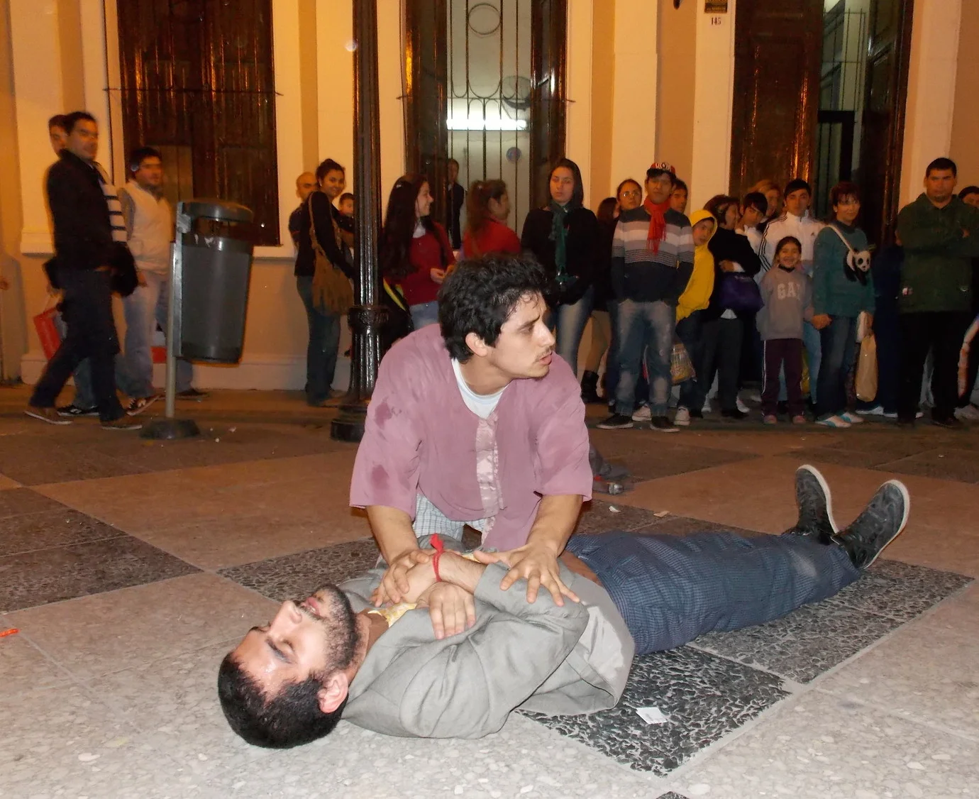 Romper con la tradición, destruir el elitismo