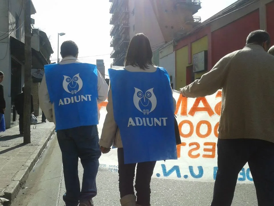 La lucha docente no se detiene