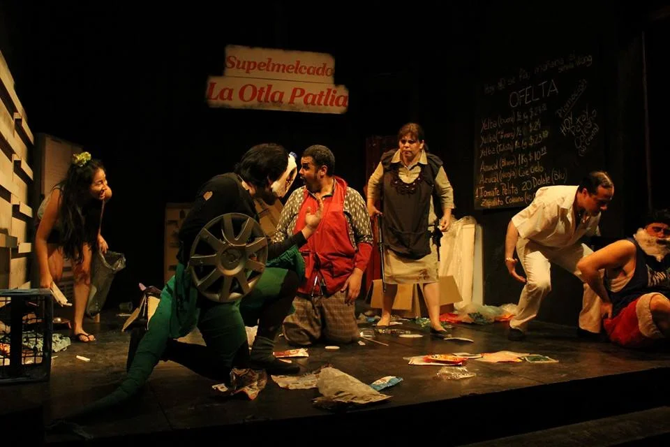 Construir la “Otla patlia” a través del teatro