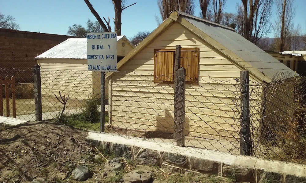 Entre agujas y telares, se descubren y construyen