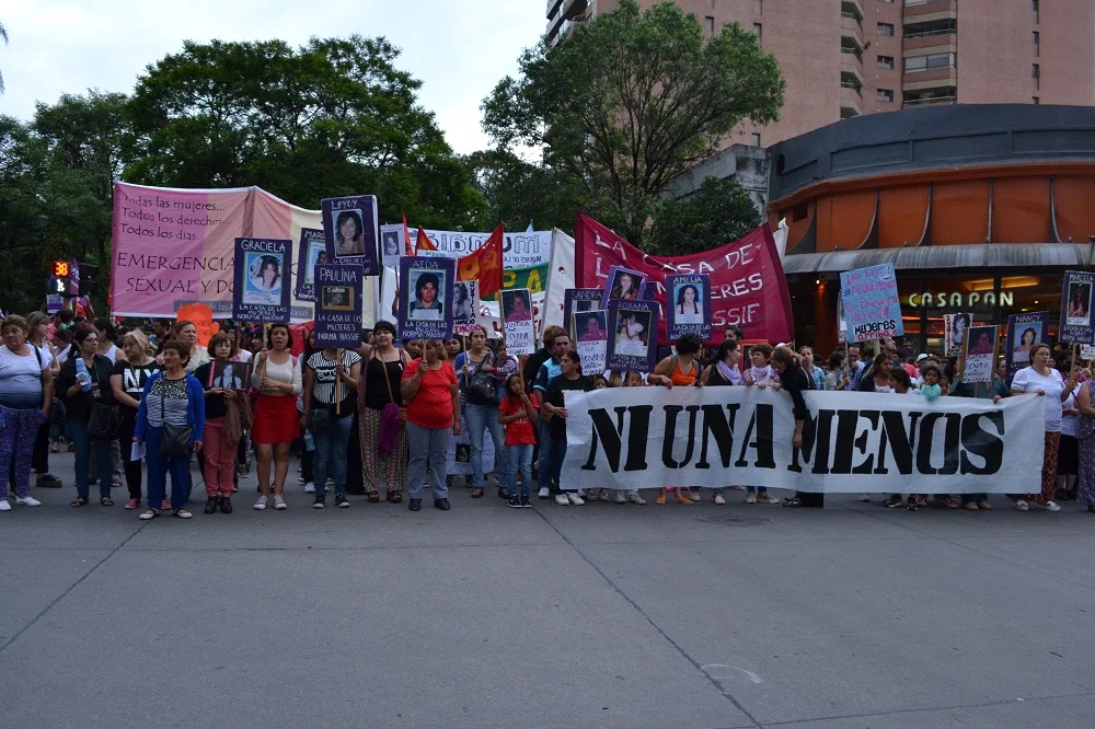 NiUnaMenos_08.jpg