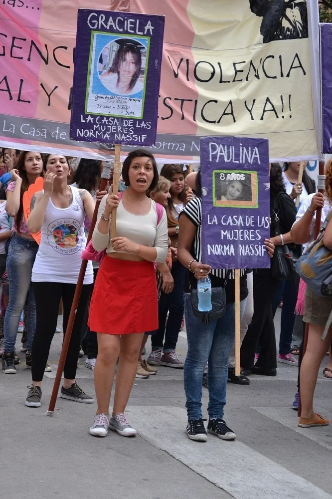 NiUnaMenos_05.jpg