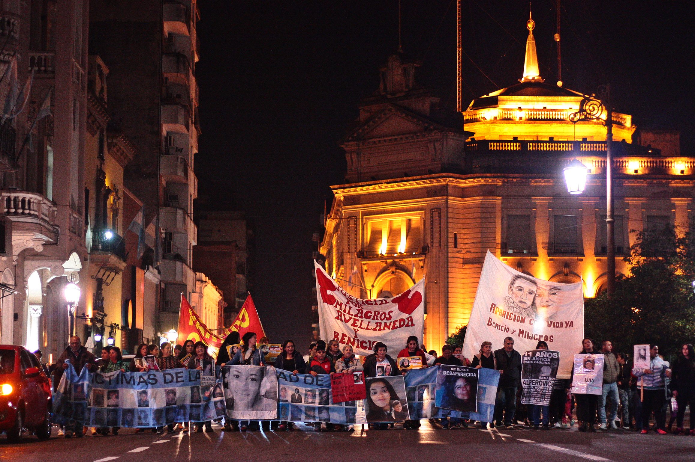 milagros-avellaneda-marcha-tucuman (8).JPG