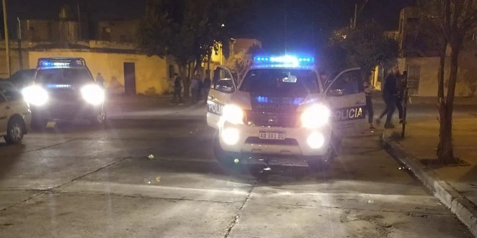 Con insultos homofóbicos, la Policía de Salta reprimió a jóvenes en un festival