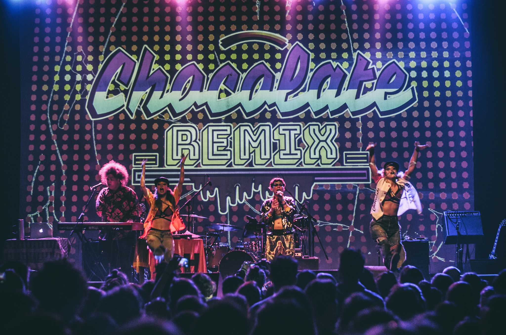 Reggaetón lésbico y feminista para mover las cachas