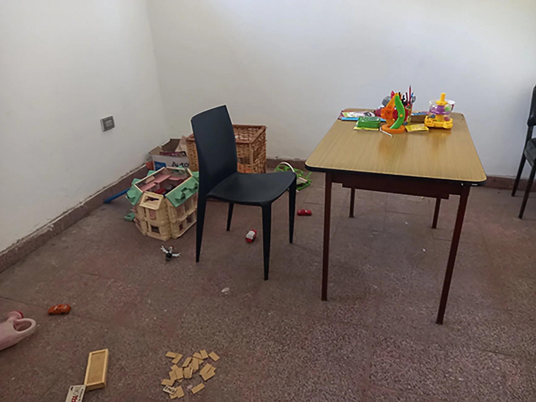 El desafío de armar rompecabezas de piezas incompletas