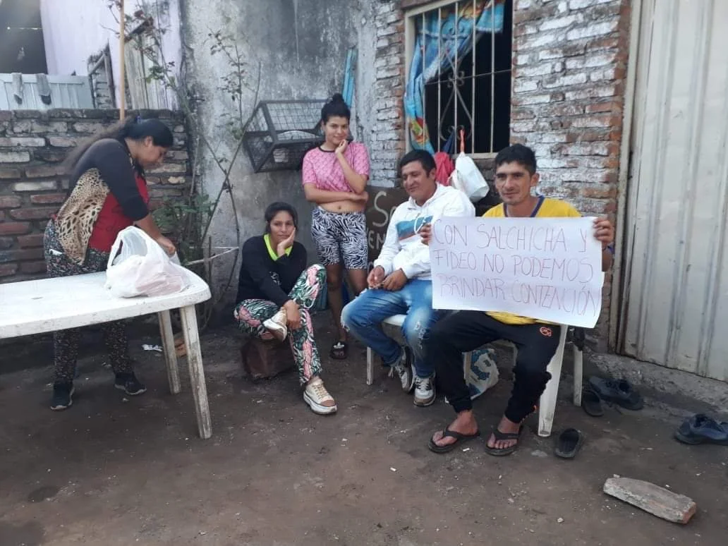 Volvieron los alimentos a la Costanera: "me apena todo lo que pasó"