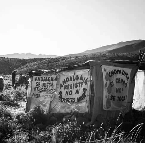 Catamarca: reprimen a asambleístas por protestar contra el agua contaminada 