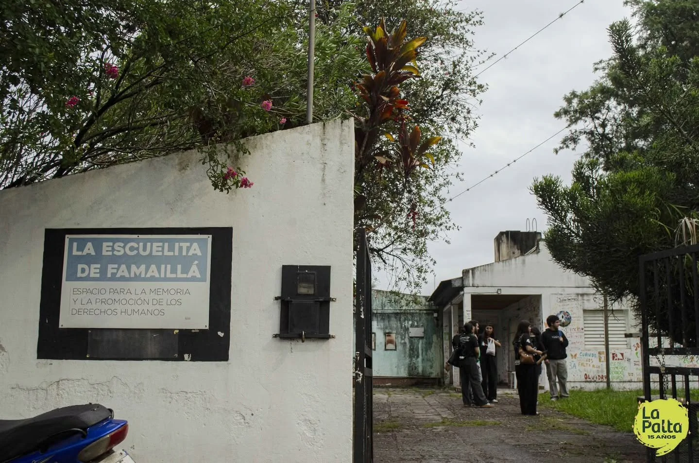 Diez a&ntilde;os de La Escuelita de Famaill&aacute;: memoria viva

🌿 Algunas im&aacute;genes de una jornada de memoria, arte y comunidad por los 10 a&ntilde;os de La Escuelita de Famaill&aacute; como Espacio para la Memoria.

🕊️ Este martes se real