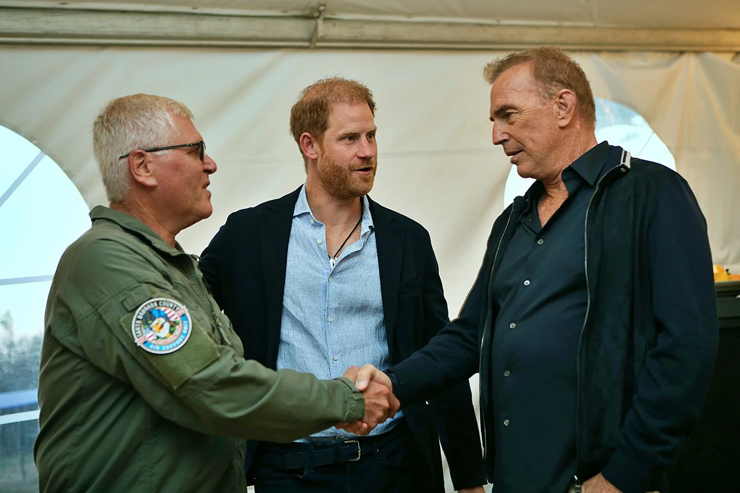 prince-harry-costner-loren.JPG