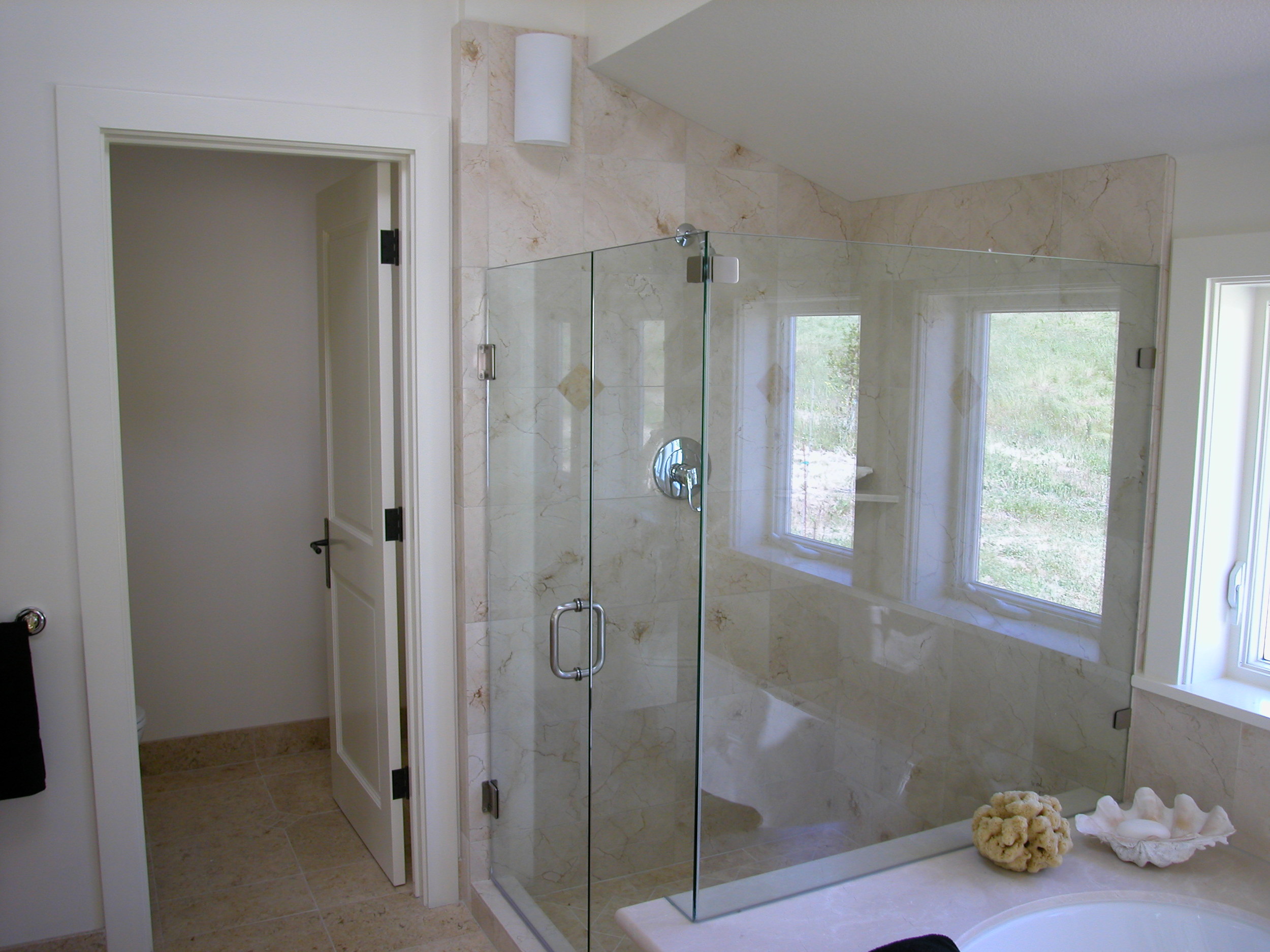 01_MasterBath_Shower2_Oak Glen.JPG