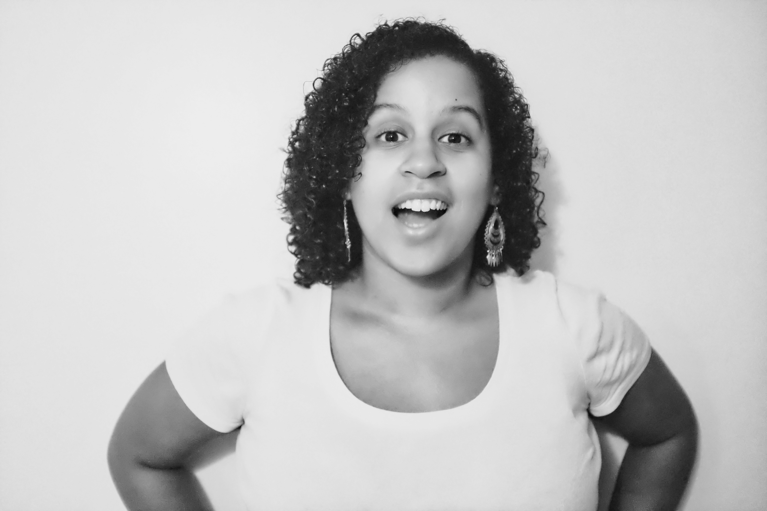  Lucia Flores.  queer, afrolatina 