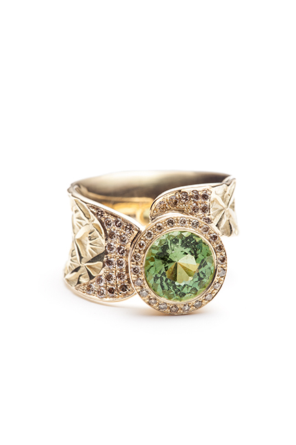 18k, green tourmaline and brown diamonds.