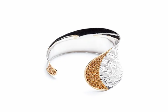 18k,sterling silver and gold zircons.
