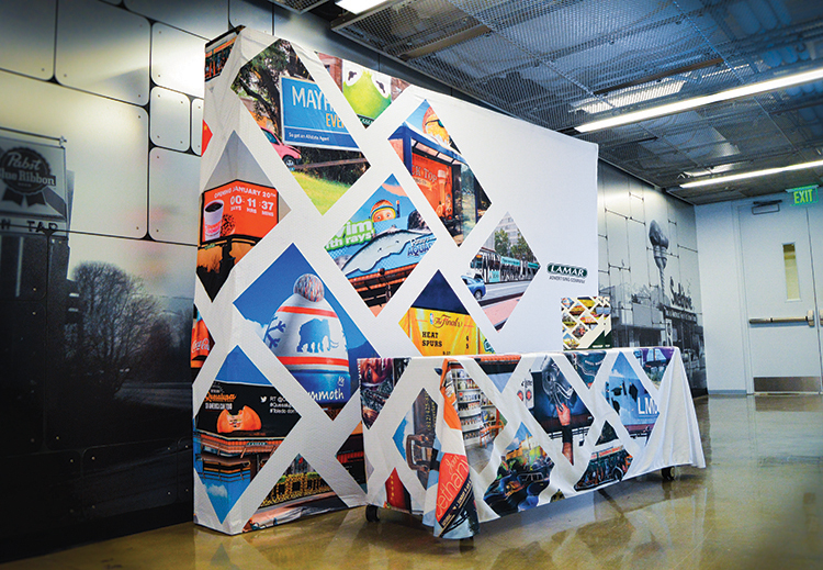 Layouts_Lamar Tradeshow Booth.jpg
