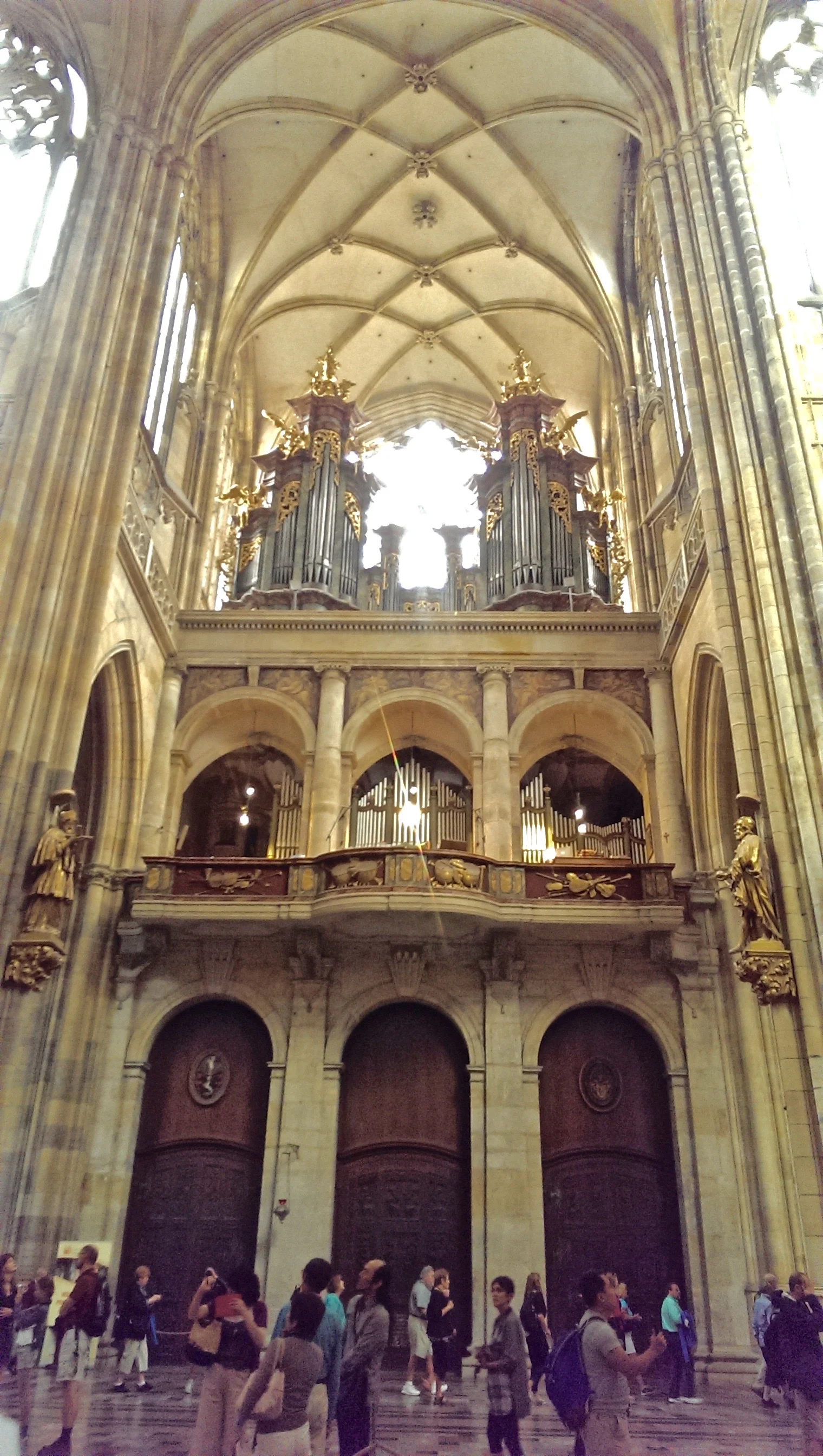 huge organ in the cathedral