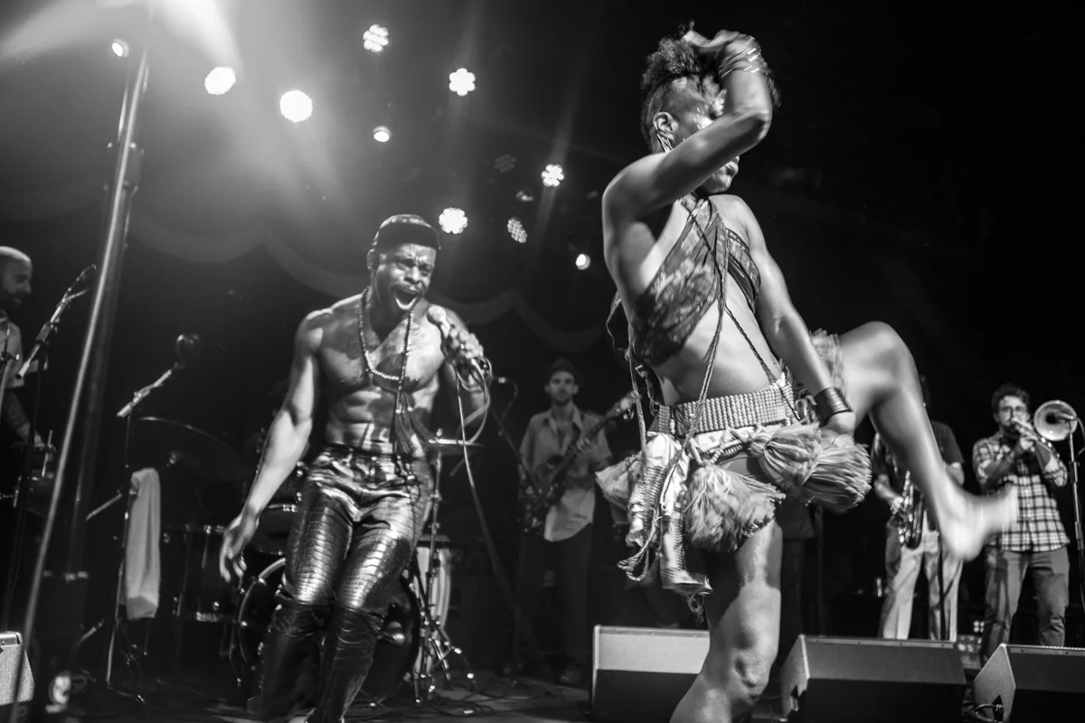 sahrngaujah_brooklynbowl_10172013_claytoncarr-31.jpg