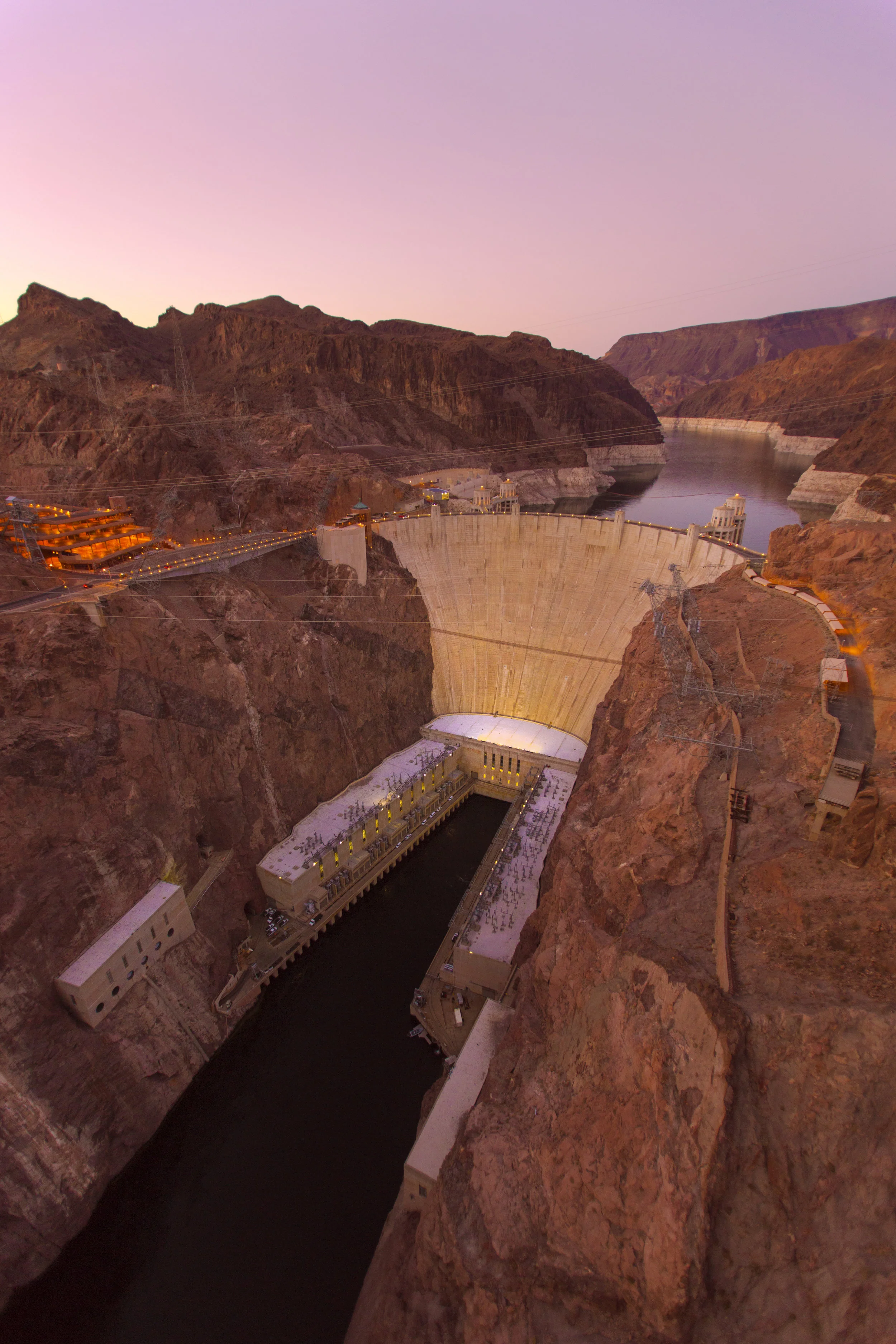 Hoover Dam.jpg
