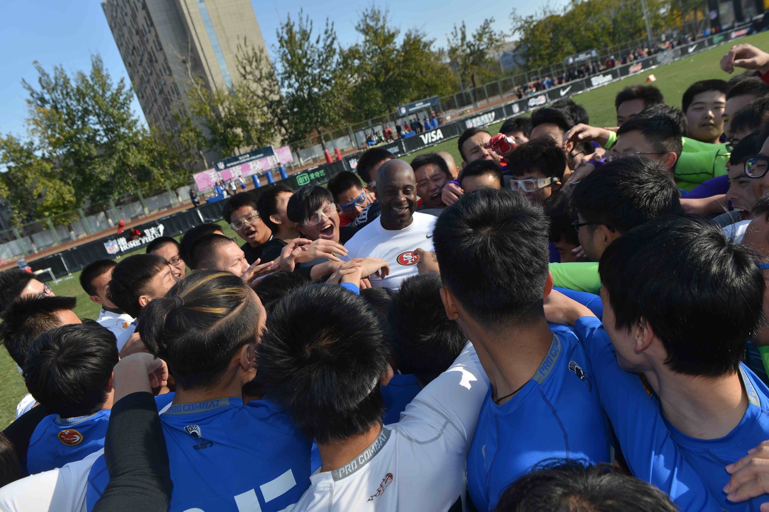 Why is Jerry the best? Well, aside from being the greatest American footballer to ever don a jersey, because it is the fans that have always been #1 in his eyes. True legend.