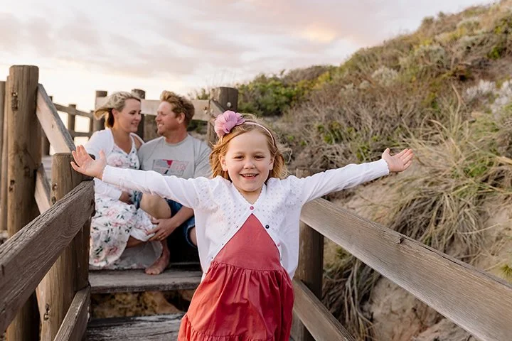 Street maternity shoot ~Iluka beach