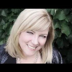 Brenda Drake.jpg