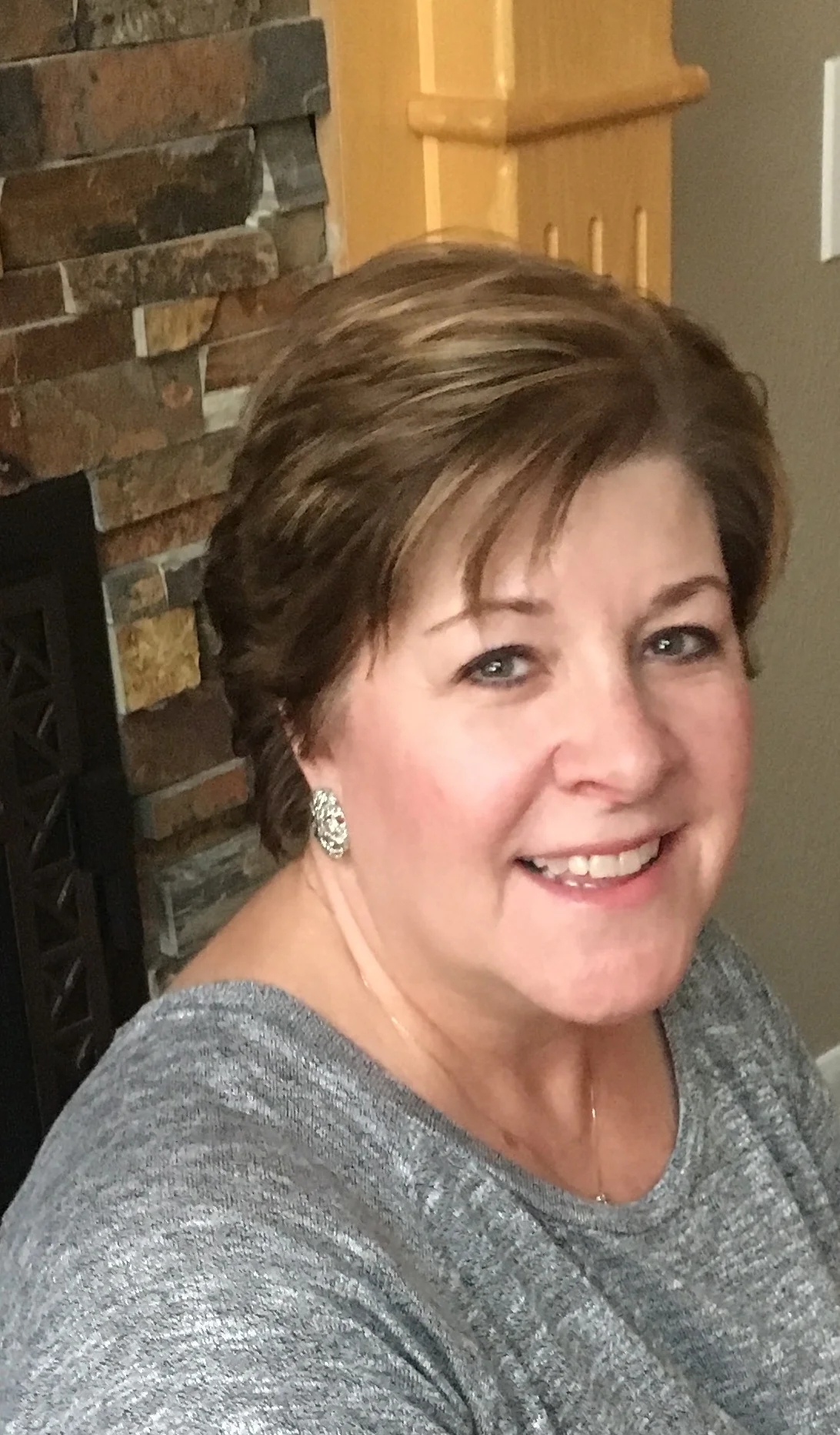 JLP Headshot 9.8.17.jpg