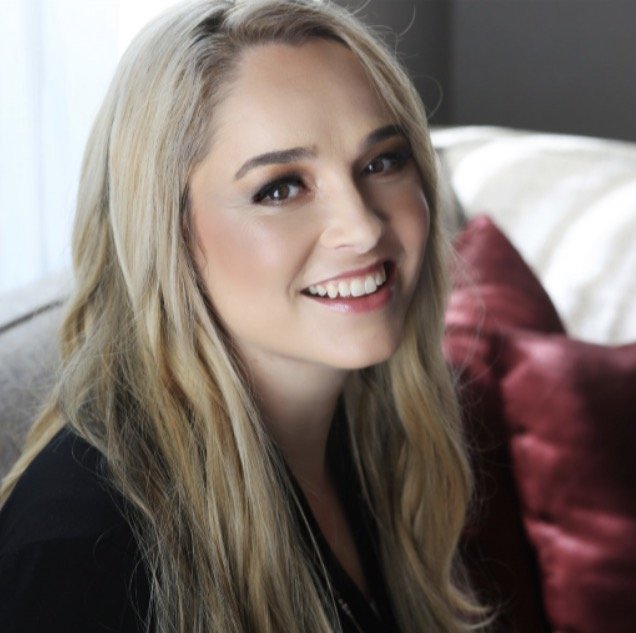 Spotlight: Y'allywood Billionaire by Terra Weiss — What Is That Book About